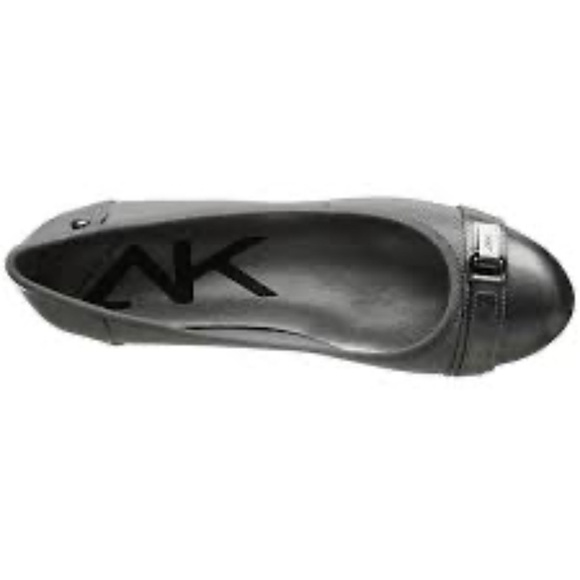 Anne Klein Sport Flats, sz 7 - Picture 1 of 8